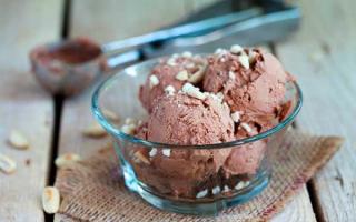 7 receta fantastike të akullores në shtëpi